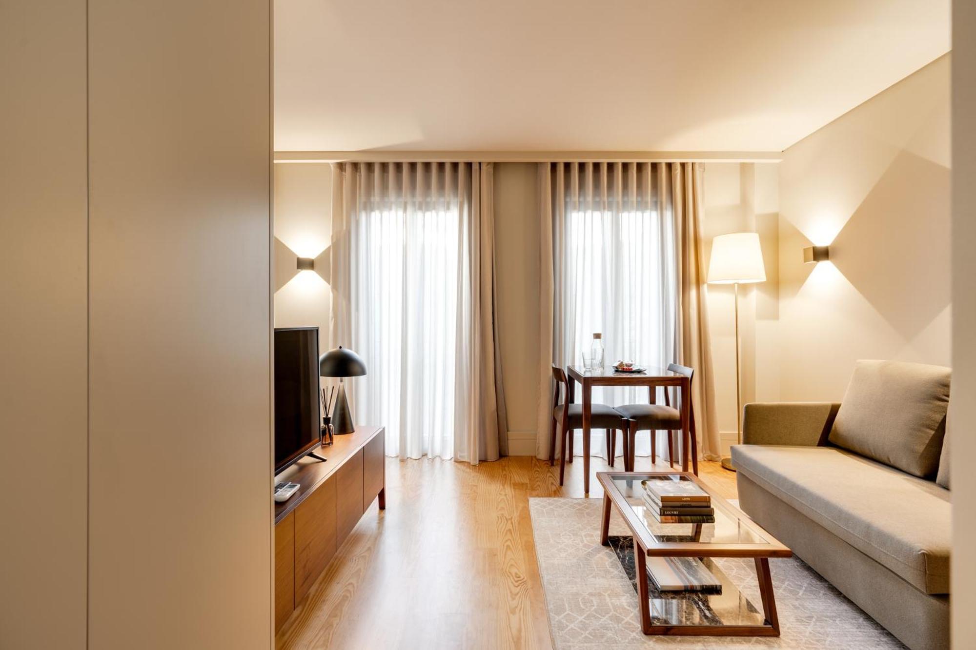 Avus M Suites And Apartments By Da'Home Πόρτο Εξωτερικό φωτογραφία